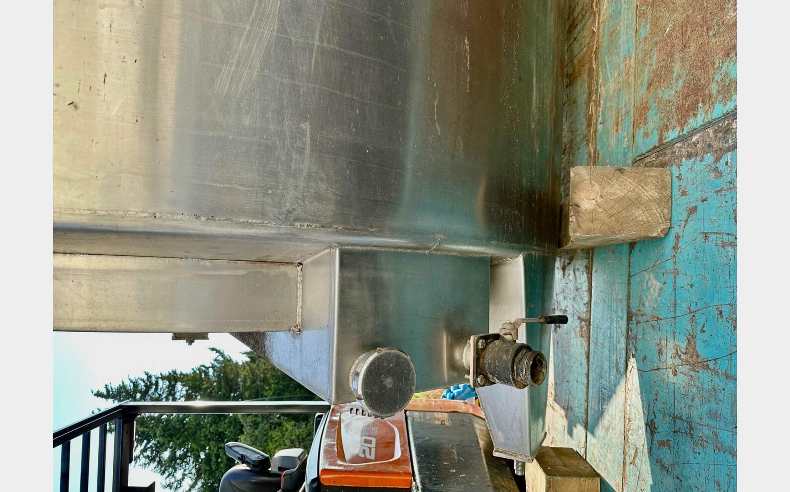 Cuve inox - Drapeau int&eacute;rieur 200 HL (20.000 litres) CTM