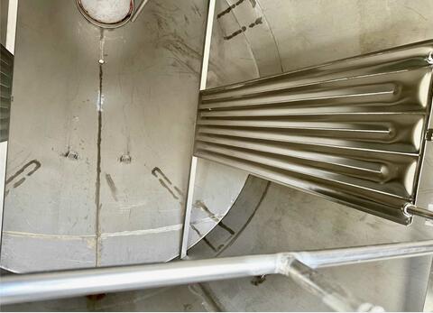 Ss tank - Self-draining 120 HL (12 000 litres) BSA