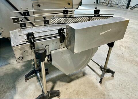 MONOBLOC - Rinsing / Pulling / Capping 3 000 Bt/h ALFATECK
