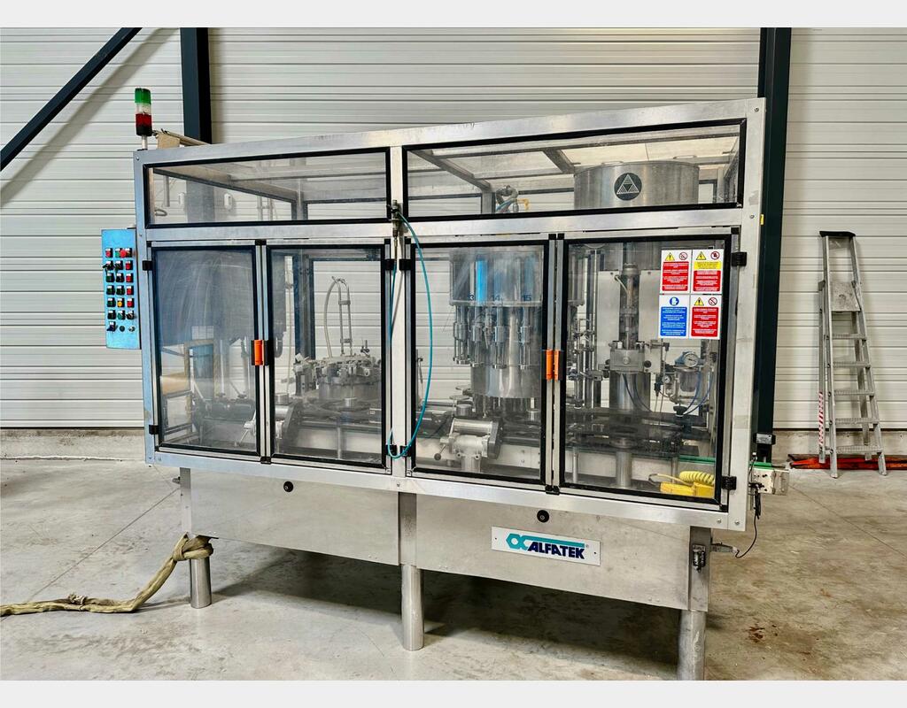 MONOBLOC - Rincage / Tirage / Bouchage 3 000 Bt/h ALFATEK