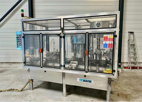 MONOBLOC - Rinsing / Pulling / Capping 3 000 Bt/h ALFATECK