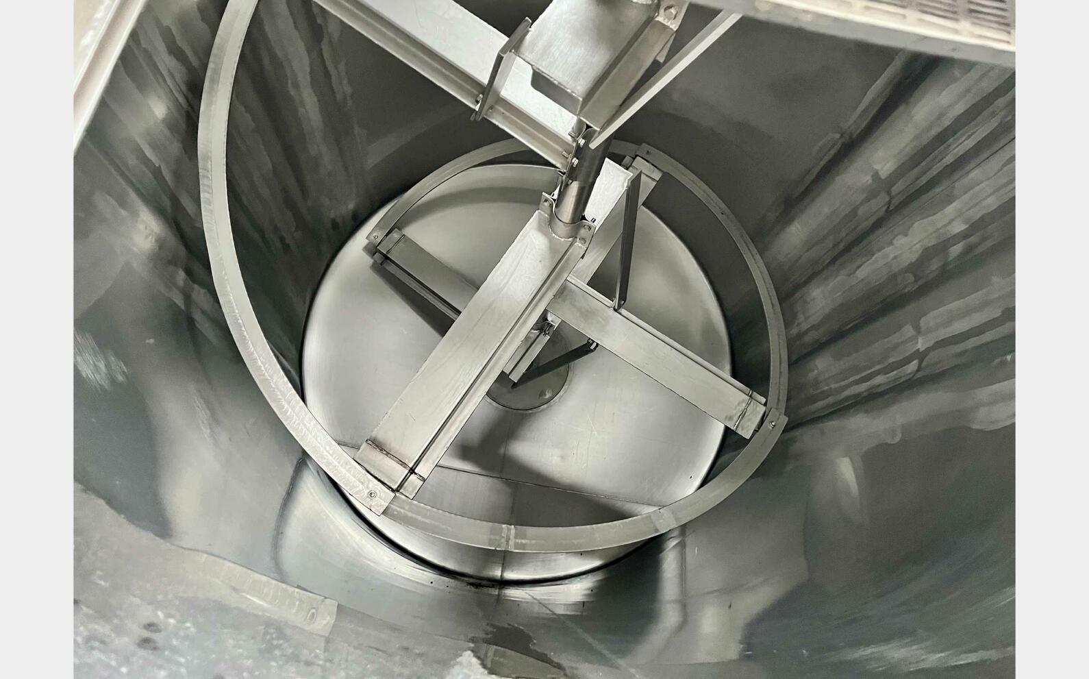 Self-emptying tank 75 HL (7,500 litres) DEMOISY