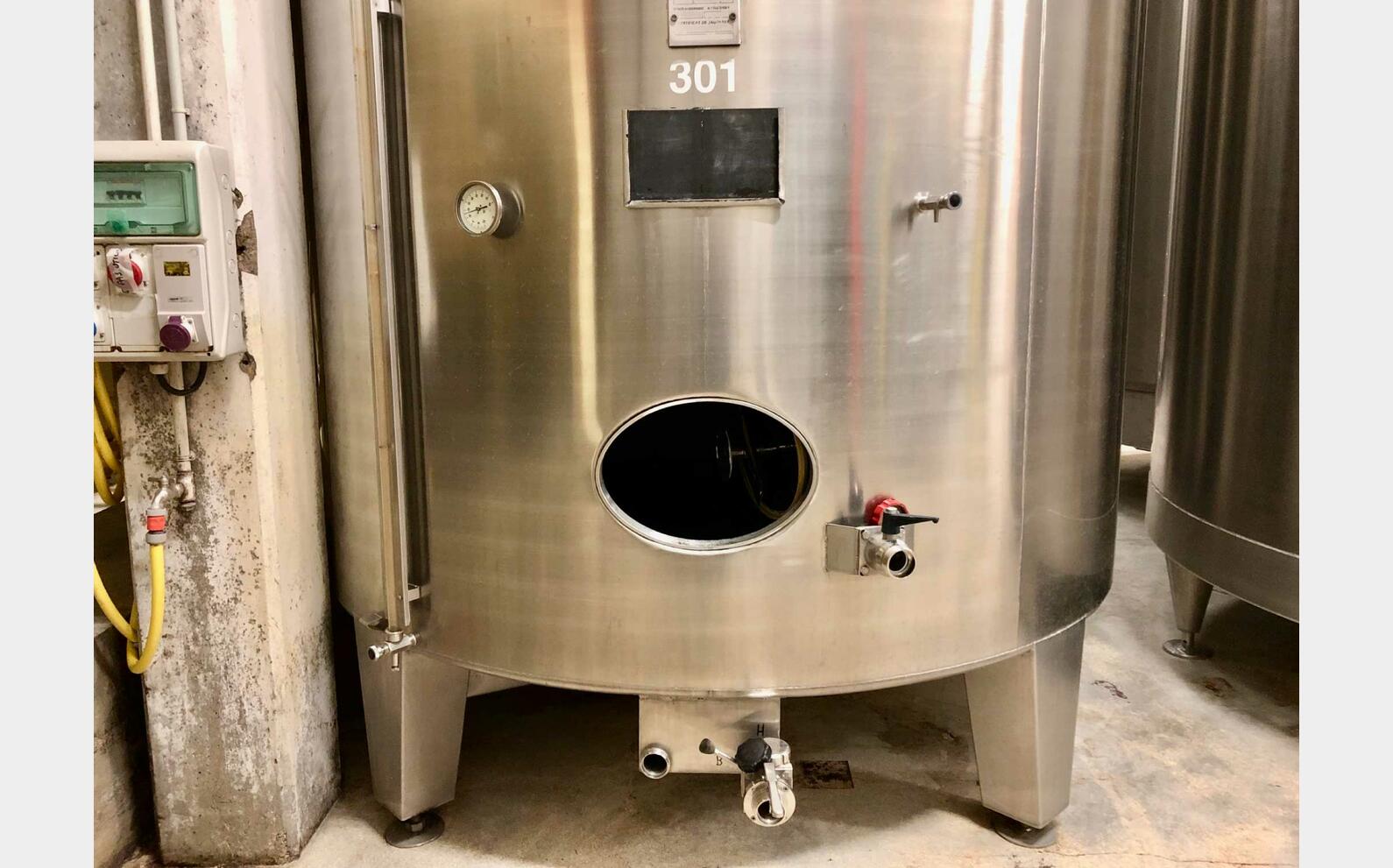 Cuve inox 316- Stockage 175 HL (17 500 litres)