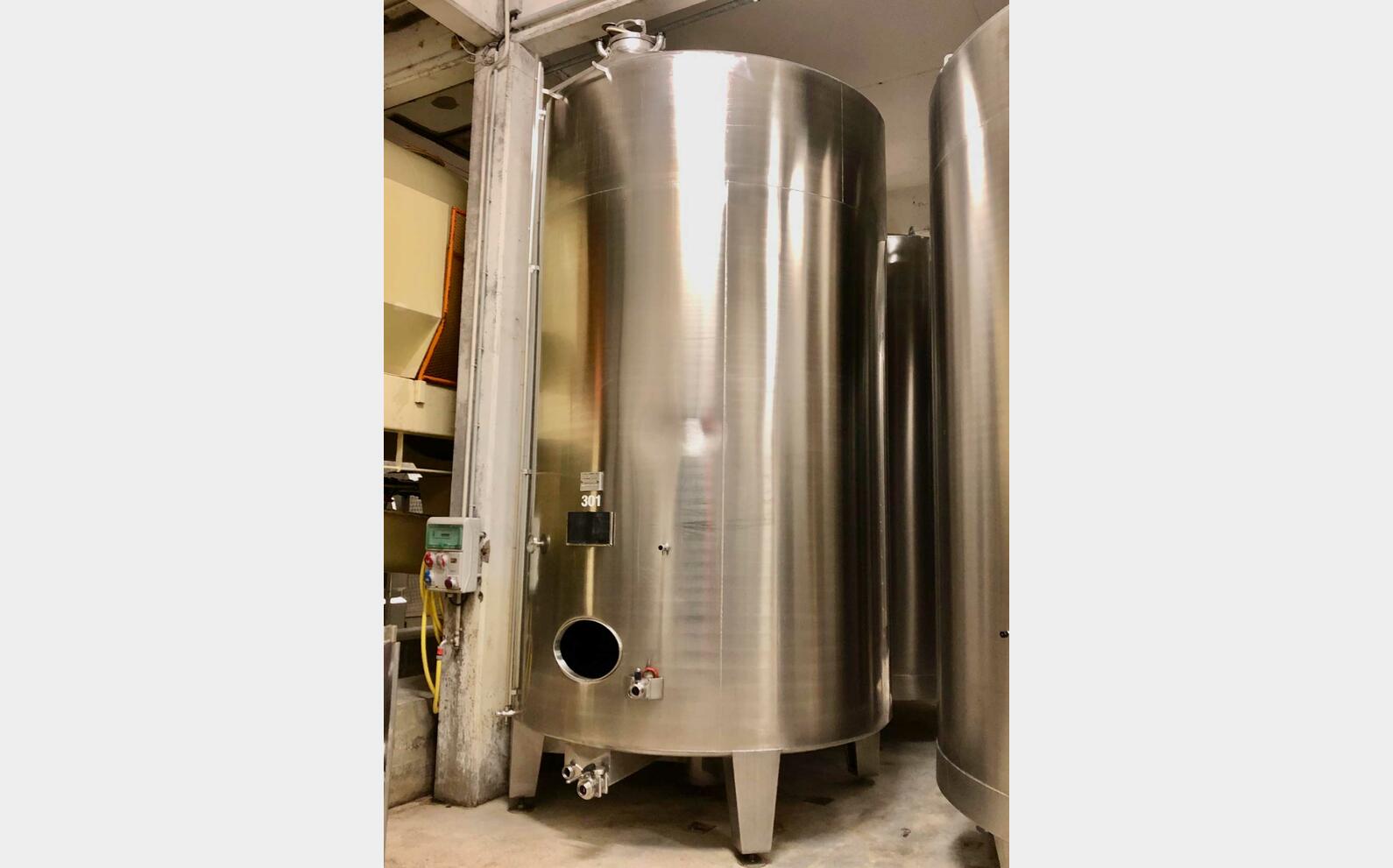 Stainless steel tank - Storage 175 HL (17 500 litres)