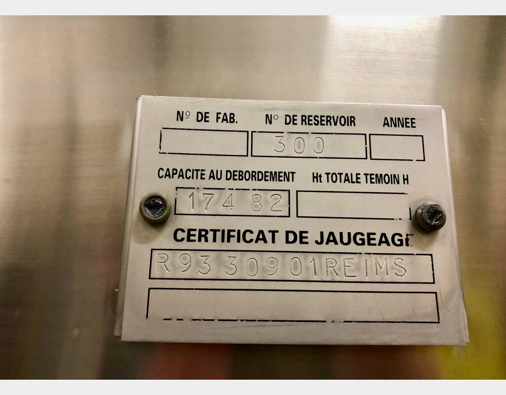 Cuve de stockage inox - Sur pieds