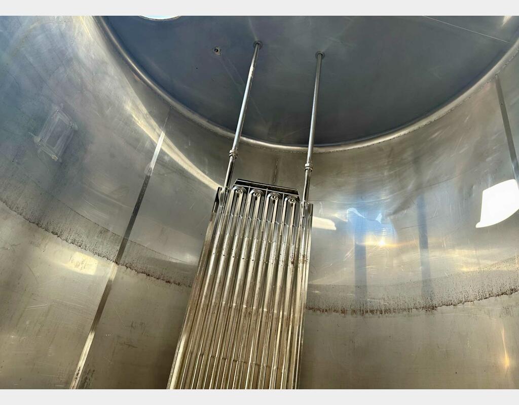 Stainless steel tank - Internal flag