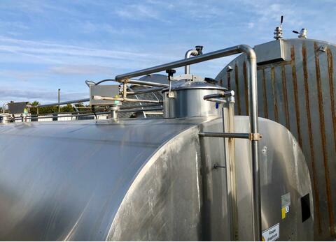 Stainless steel cylindrical tank - Milk tank type