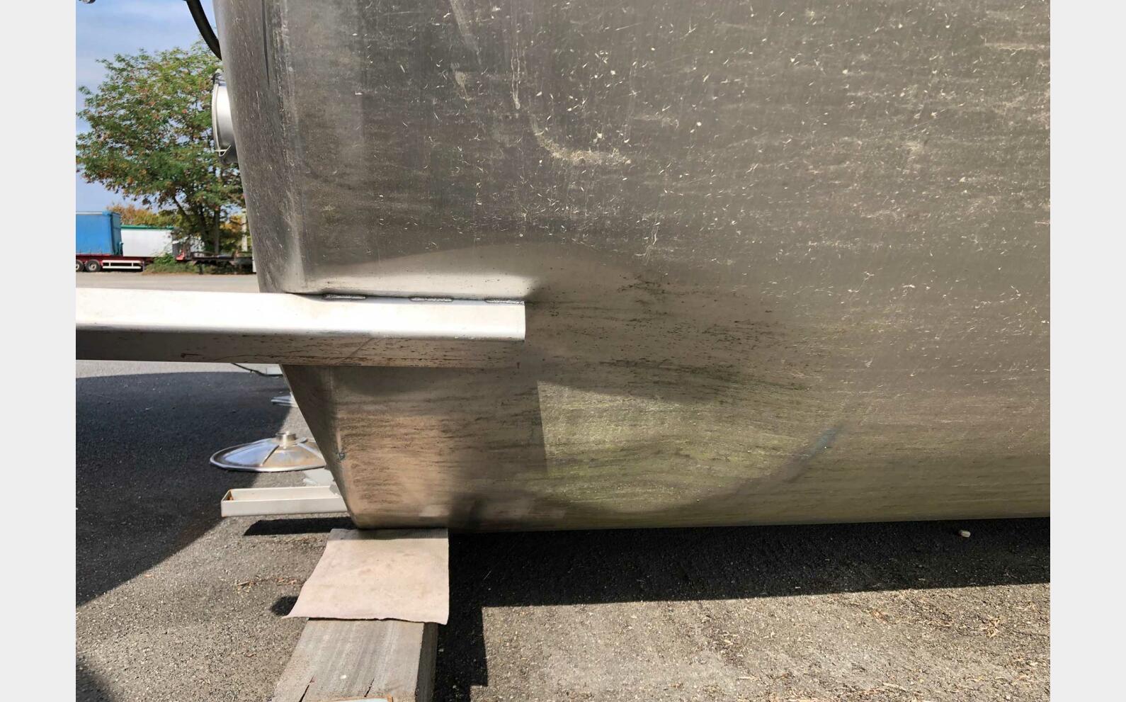 Cuve inox 304L - Fond plat 220 HL (22 000 litres) PIERRE GUERIN