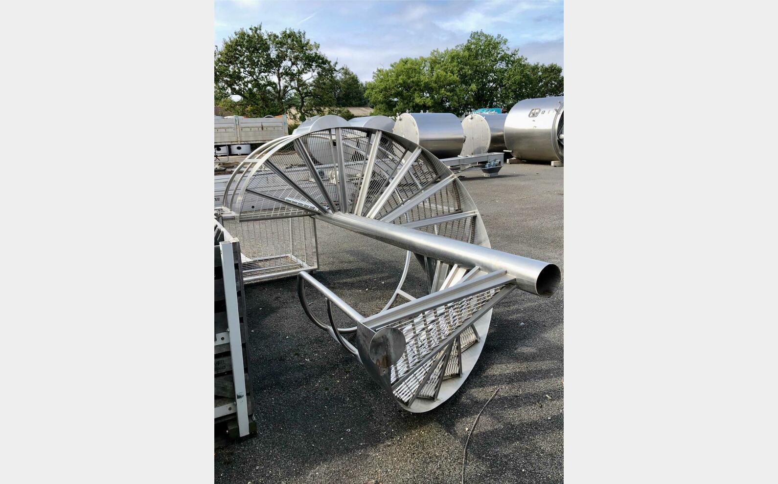 Stainless steel spiral stairs 4,4 M (4 400 millimeters)