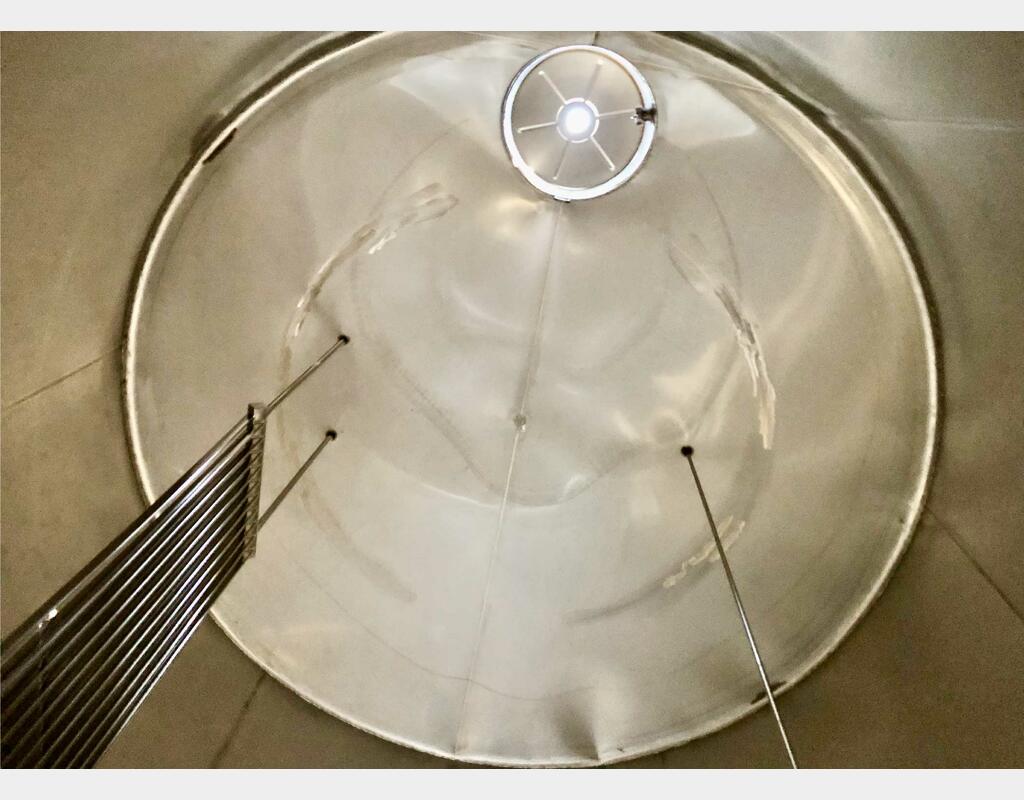 304L stainless steel tank - On feet  - Interior flag