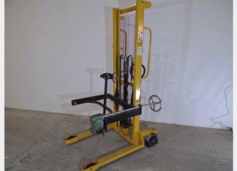Gerbeur l&egrave;ve f&ucirc;t manuel 350 kg maxi Basculeur de f&ucirc;ts