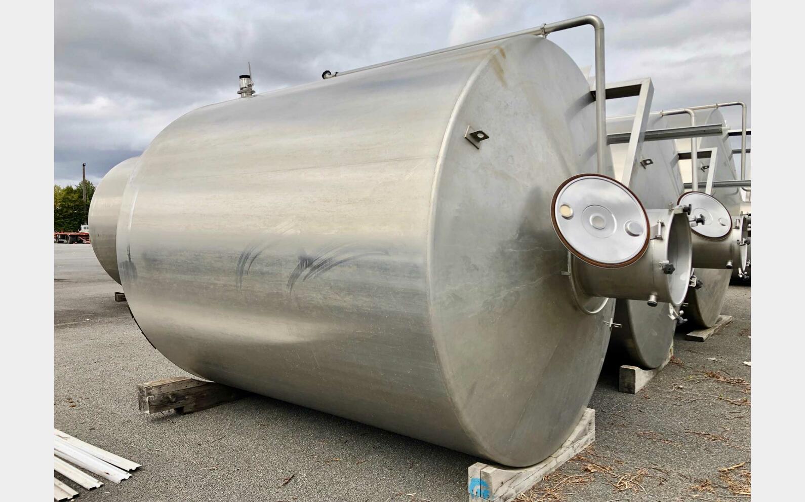 Stainless steel tank - Storage 165 HL (16500 litres) CHALVIGNAC