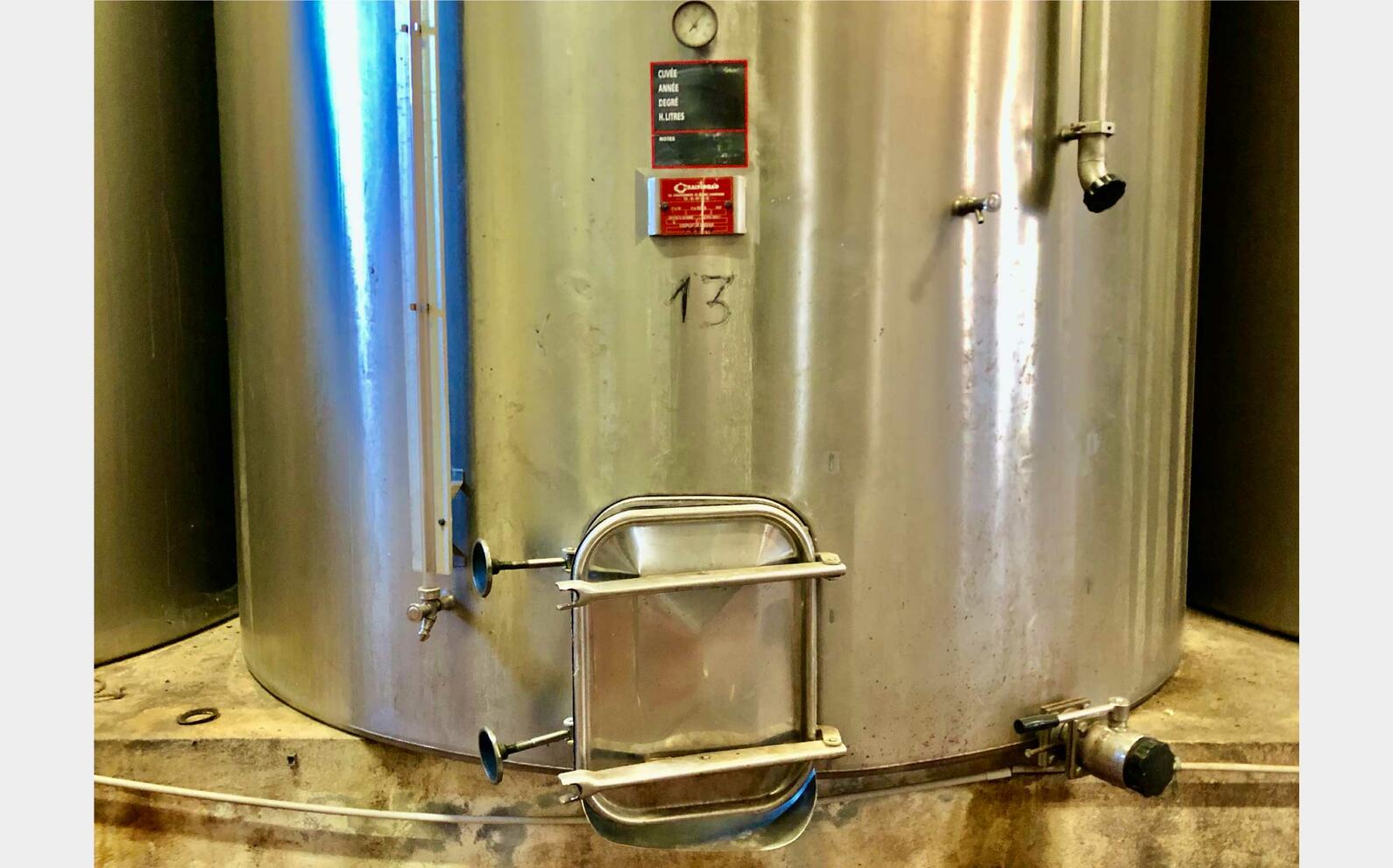 Cuve inox 304 fond plat 165 HL (16500 litres) CHALVIGNAC