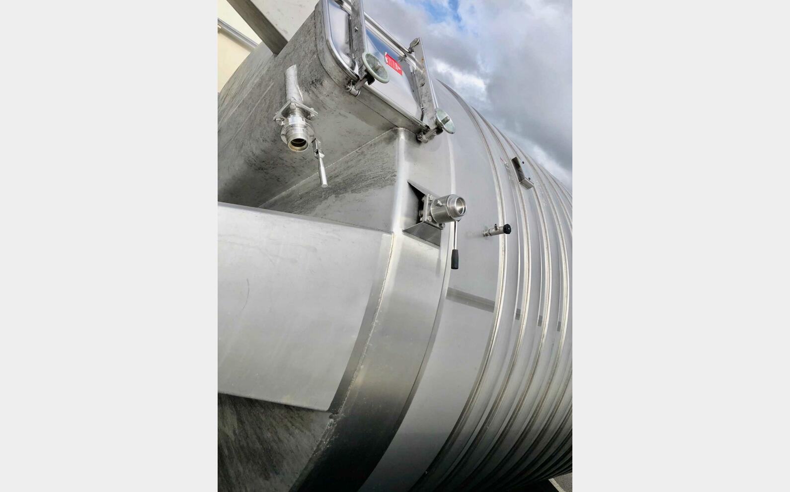 304 stainless steel tank - Conical bottom 300 HL (30 000 litres) CARTIER