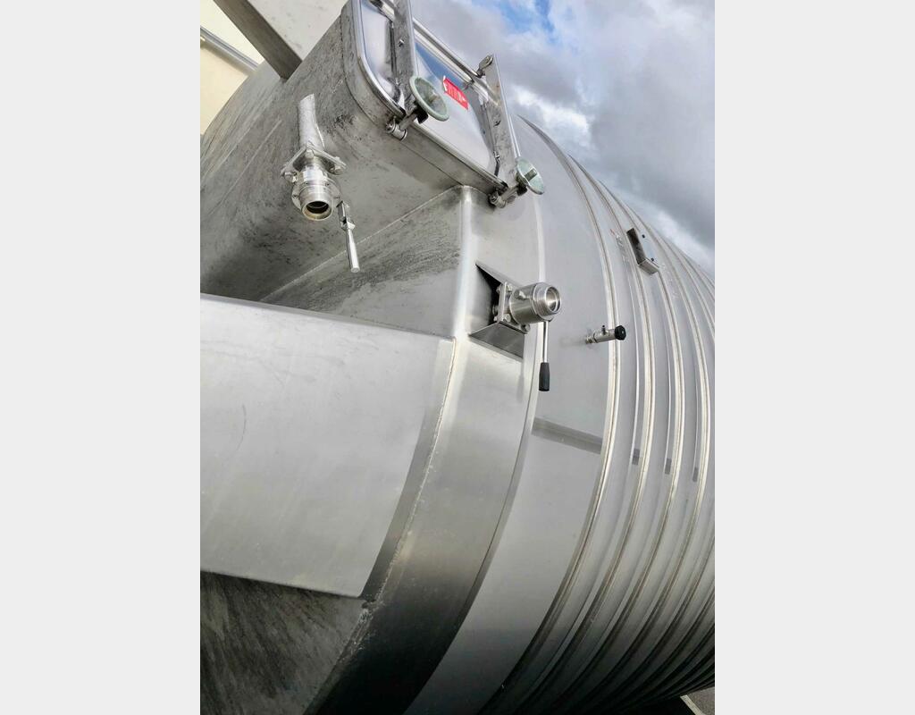 Cuve inox 304 de vinification - Fond conique sur pieds avec circuits