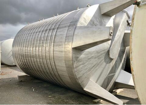 304 stainless steel tank - Conical bottom 300 HL (30 000 litres) CARTIER