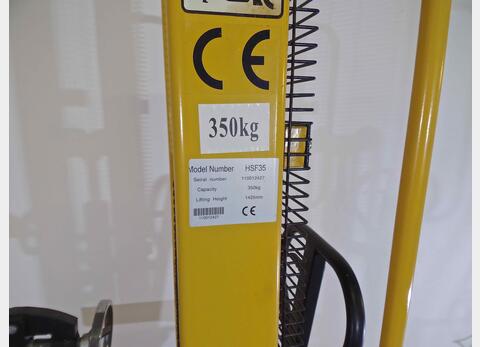Gerbeur l&egrave;ve f&ucirc;t manuel 350 kg maxi Basculeur de f&ucirc;ts