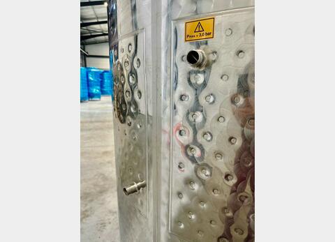 Cuve inox 304 thermor&eacute;gul&eacute;e fond bomb&eacute; sur pieds 26.2 HL (2 623 litres) ARSILAC