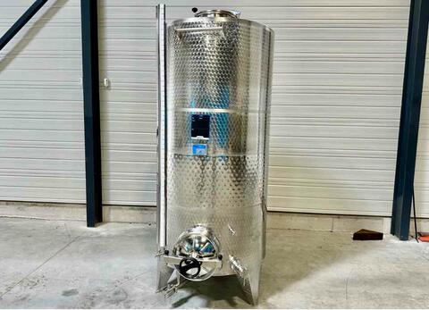 Cuve inox 304 thermor&eacute;gul&eacute;e fond bomb&eacute; sur pieds 26.2 HL (2 623 litres) ARSILAC
