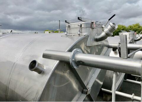 Agitated stainless steel tank - Inclined bottom on feet