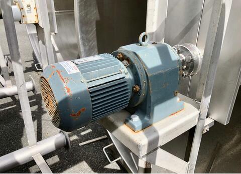 Cuve inox - Agit&eacute;e 60 HL (6 000 litres)