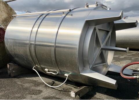 Closed stainless steel tank - Conical bottom on feet