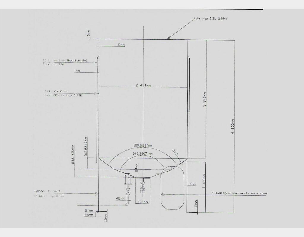 Cuve stockage inox 316L - Cylindrique - Verticale