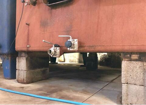 Coated steel tank 82 HL (8,200 litres)
