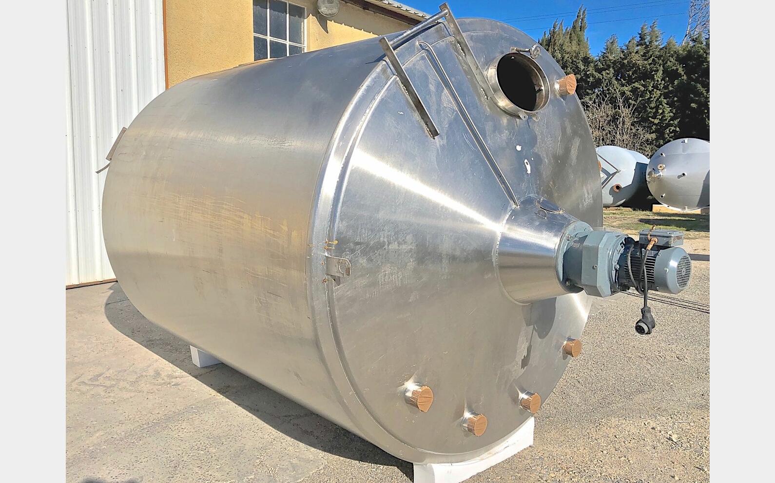Cuve inox - Agit&eacute;e / Isol&eacute;e 100 HL (10 000 litres) PIERRE GUERIN