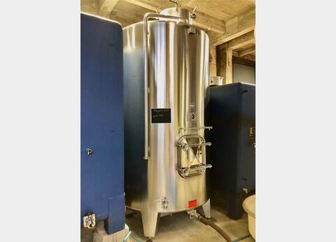 Cuve inox 304 fond plat sur pieds 50 HL (5 000 litres)