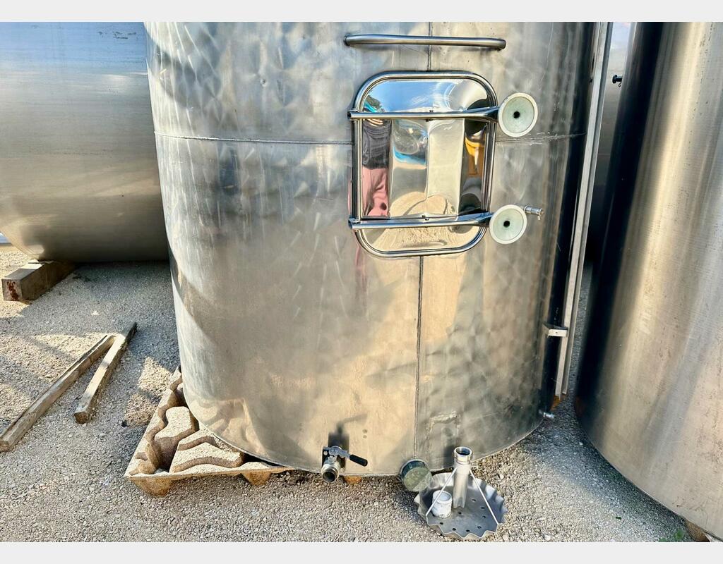 Stainless steel tank - With coil - Storage