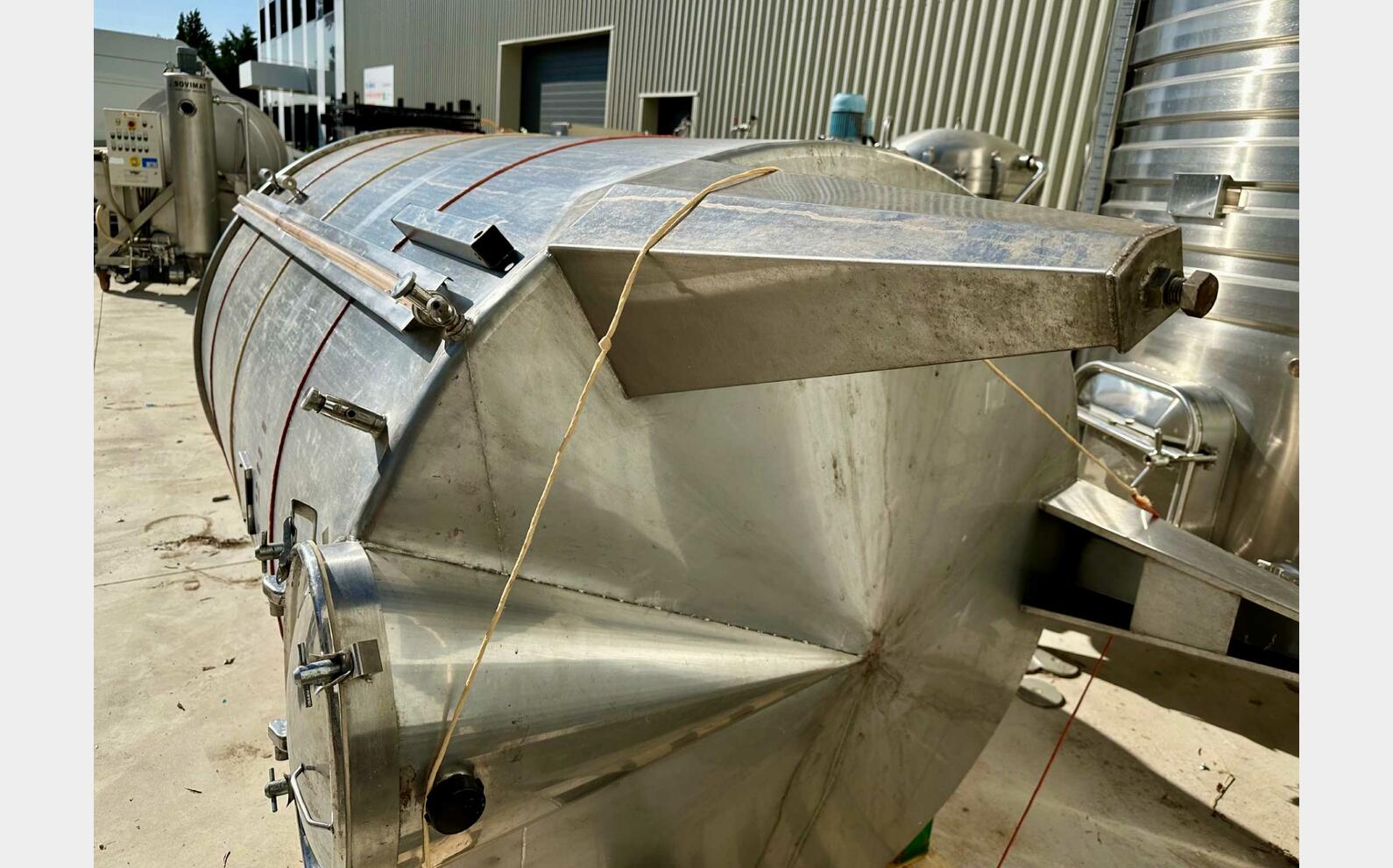 Cuve inox - Fond conique 32 HL (3 200 litres) MOREAU TMS