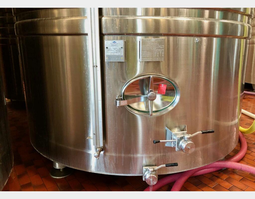 316L stainless steel tank - Sloping bottom - On legs - Wine-making