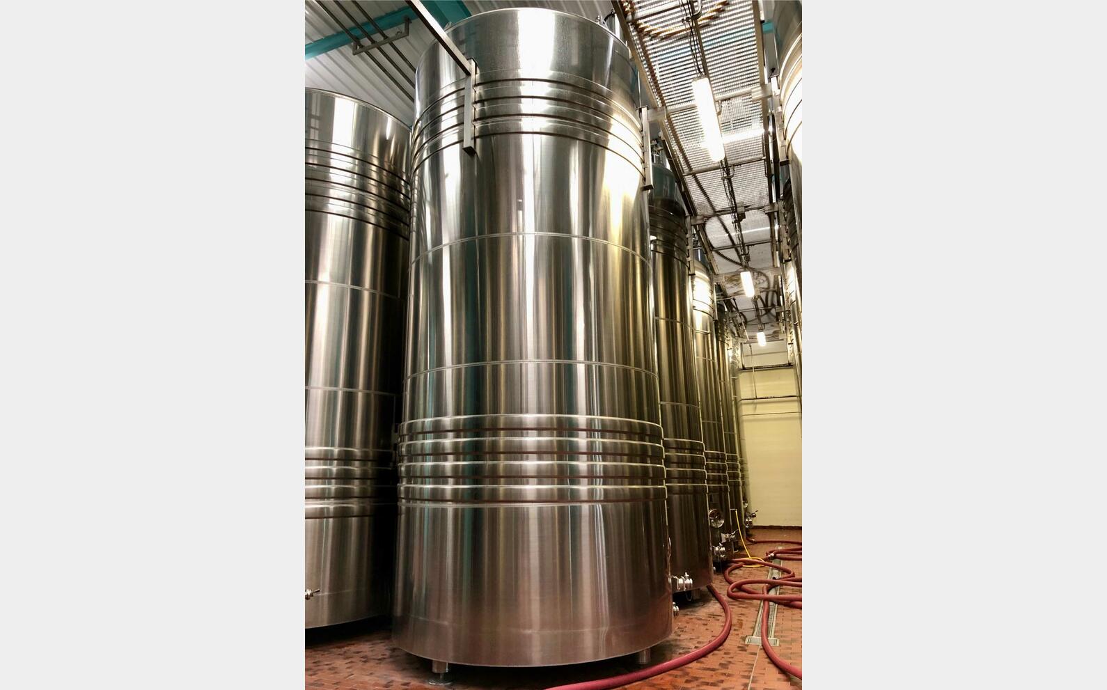 316L stainless steel tank 377.50 HL (37 750 litres) CSC