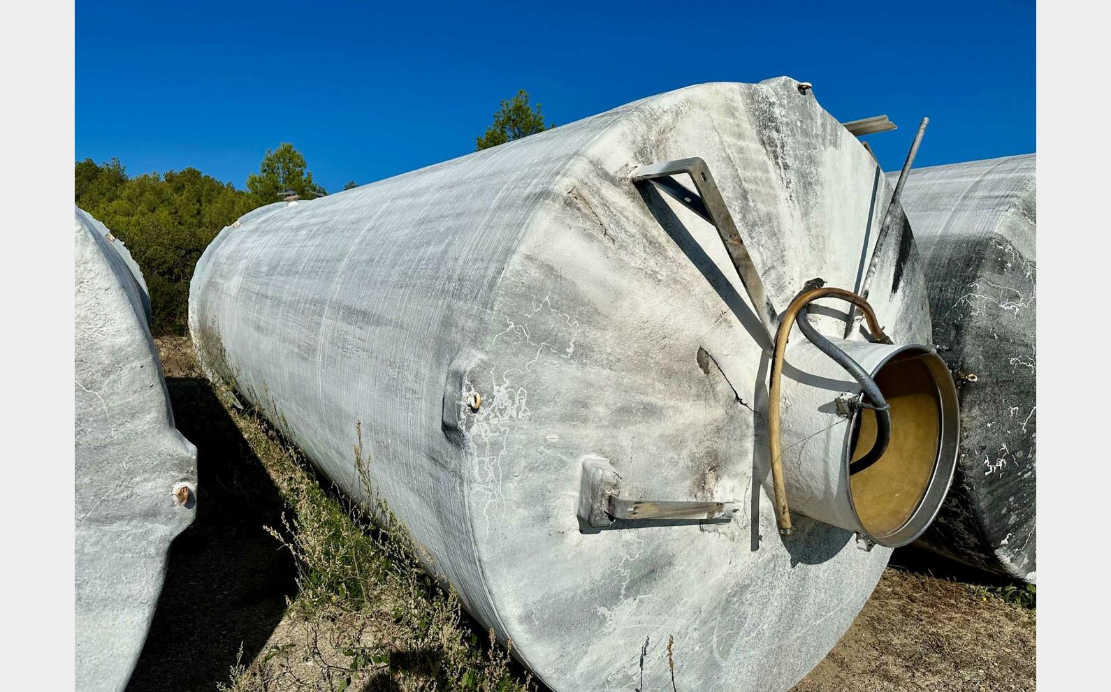 Fiberglass tank - Flat bottom 300 HL (30 000 litres)