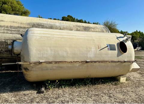 Fiberglass tank - Cylindrical - Vertical