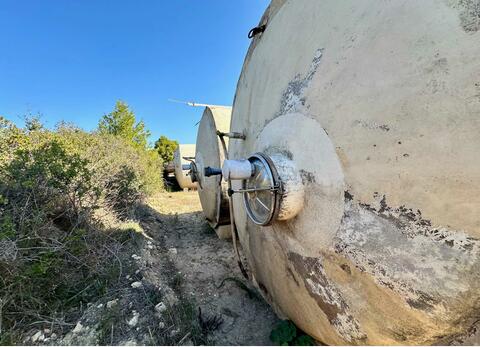 Fiberglass tank - Cylindrical - Vertical