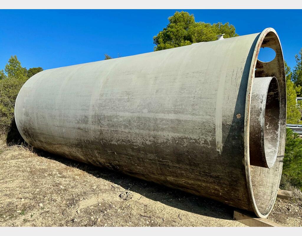 Fiberglass tank - Cylindrical - Vertical