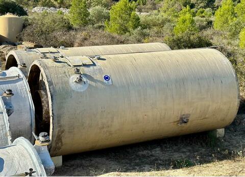 Cuve fibre de verre isol&eacute;e 250 HL (25 000 litres)
