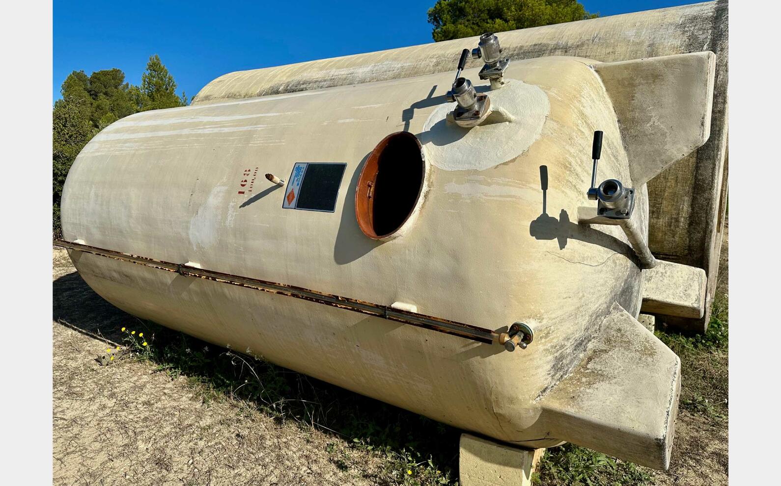 Cuve fibre 100 HL (10 000 litres)