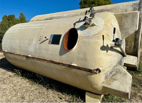 Fiberglass tank - Cylindrical - Vertical