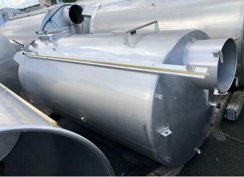 Stainless steel cylindrical tank - Vertical on legs