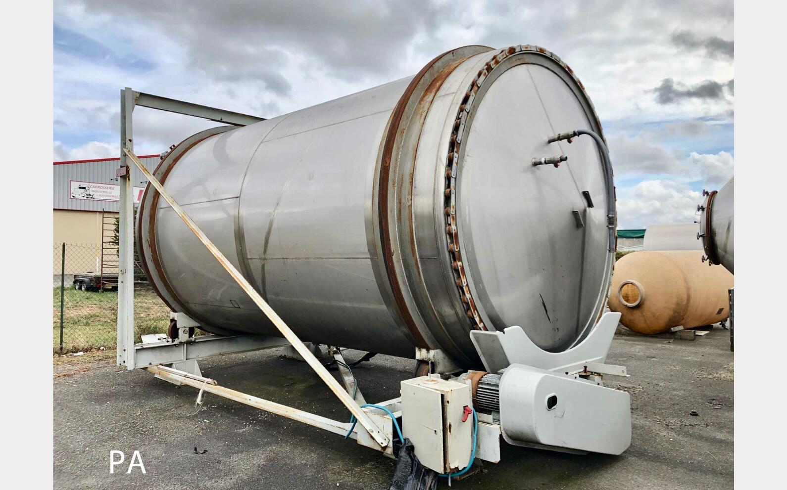 Cuve inox - Vinification 350 HL (35 000 litres) VASLIN BUCHER