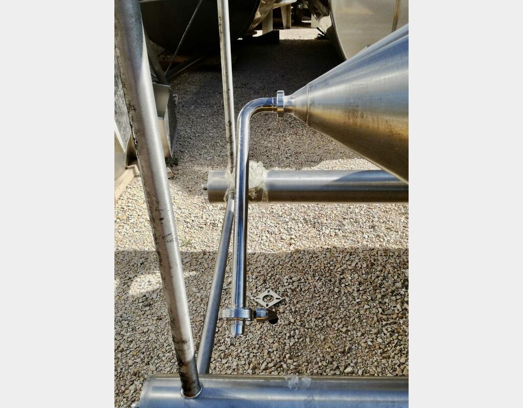 Stainless steel holding tank - Cylindro conical