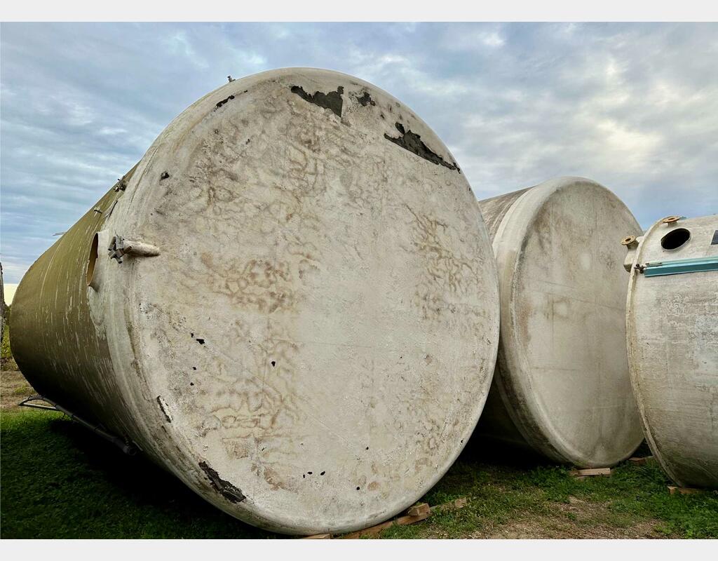 Fiberglass tank