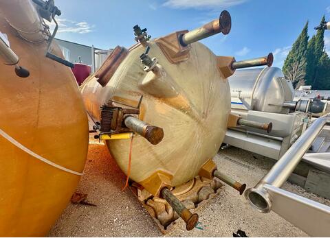 Cuve fibre - Sur pieds 120 HL (12 000 litres) CMP