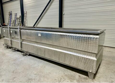 Stainless steel tank - 304 belon 8+14+65 = 87 HL (8700 litres) STAI