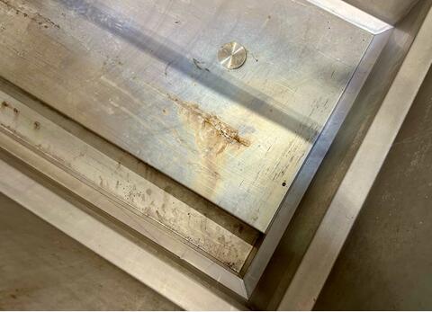 Stainless steel tank 82 HL (8200 litres)