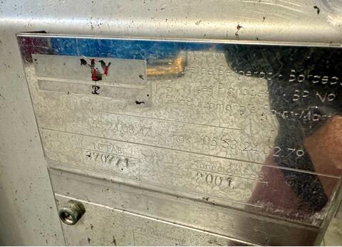 Stainless steel tank 82 HL (8200 litres)