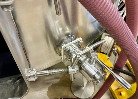 Cuve inox 304 - Chapeau flottant 150 HL (15 000 litres) MARCHISIO